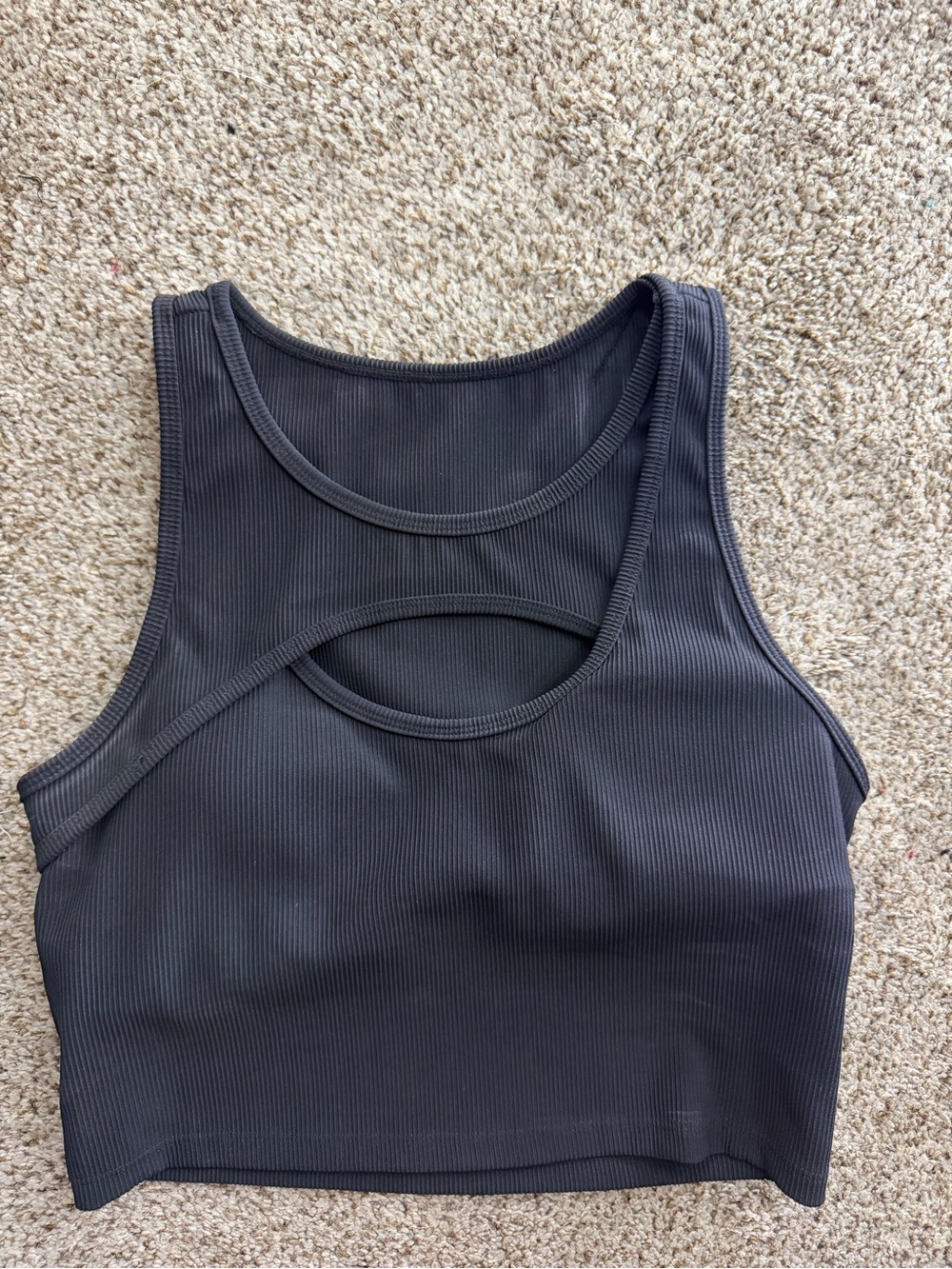 Kamo Fitness  Cutout Crop Tank Top
